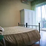 호텔 Ausonia