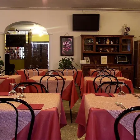 Hotel Ausonia Monte Porzio